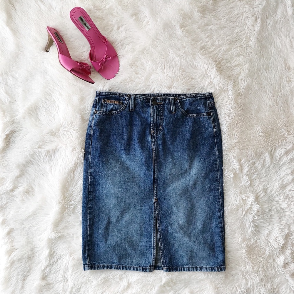 lei jean skirt with front slit medium wash